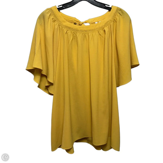 Top Short Sleeve By Cato In Yellow, Size: 22