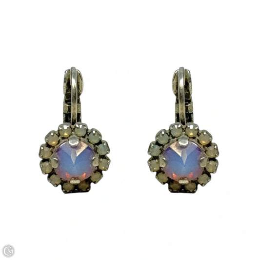 Dangle Earrings By Sabika