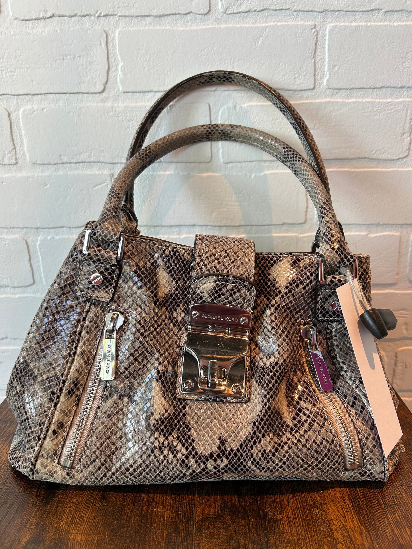 Handbag Designer By Michael Kors  Size: Medium