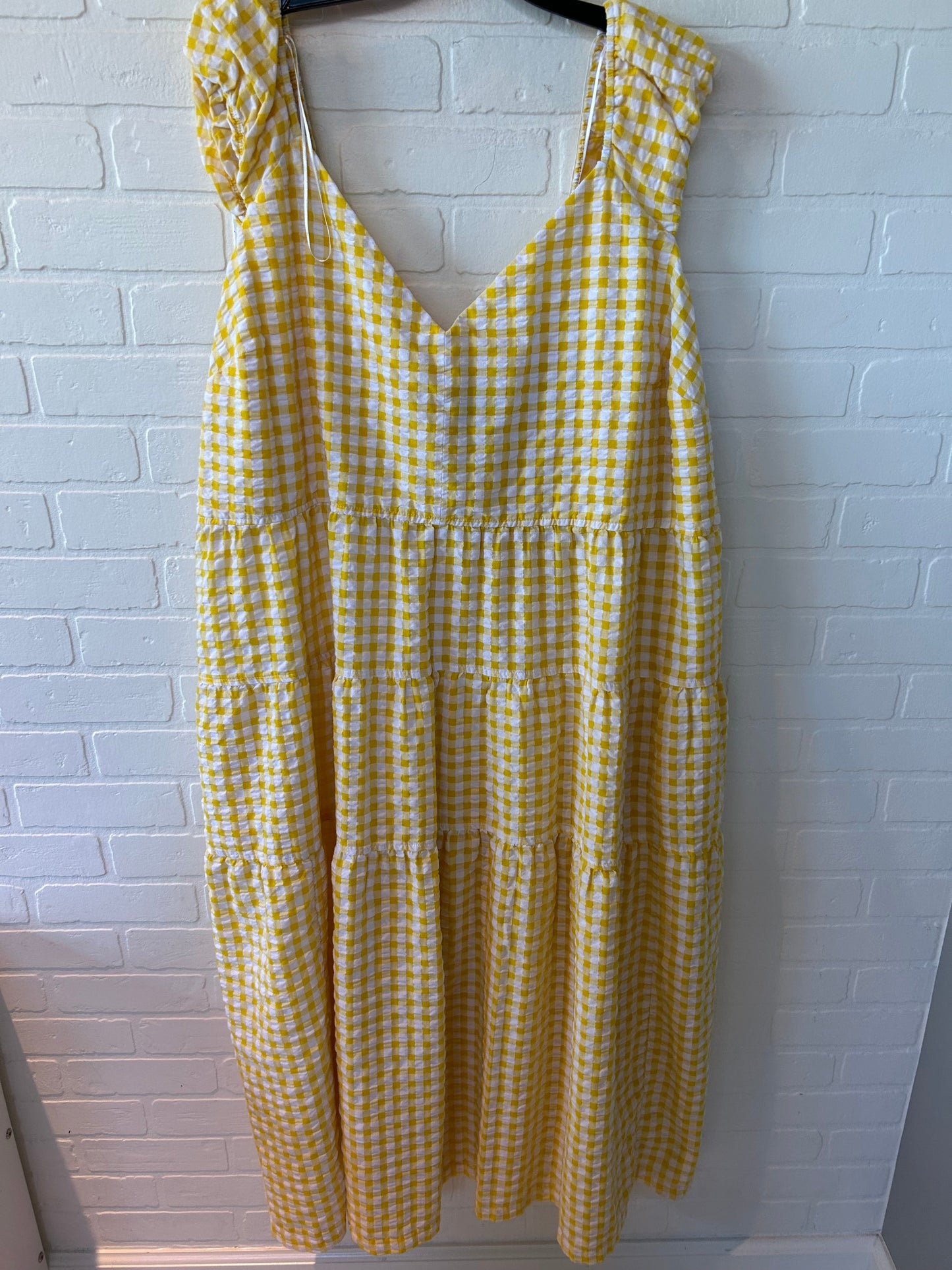 White & Yellow Dress Casual Maxi Old Navy, Size 4x
