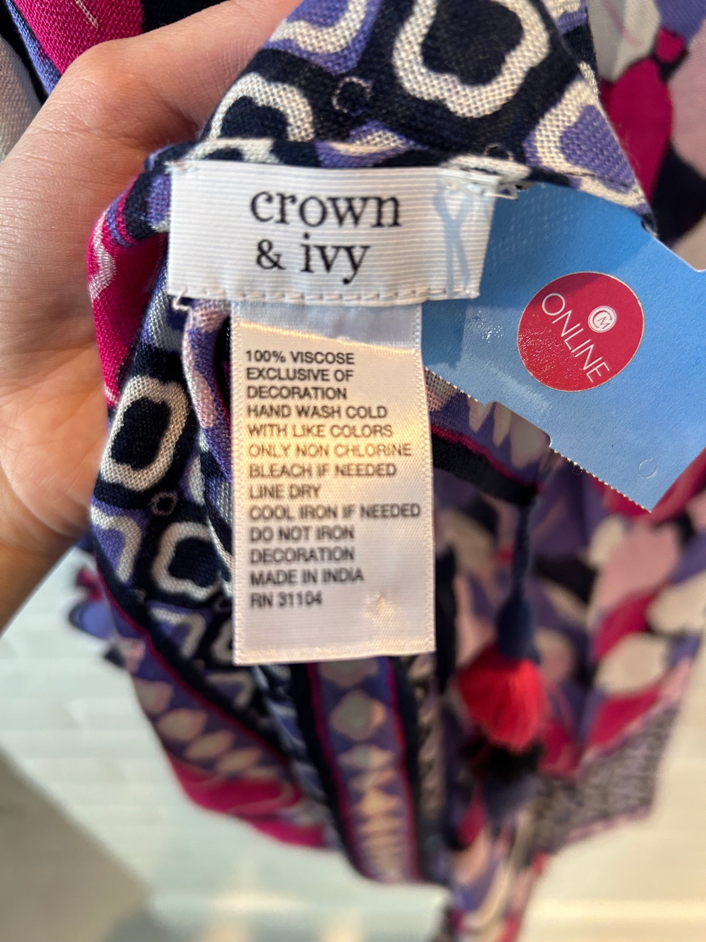 Scarf Long By Crown And Ivy