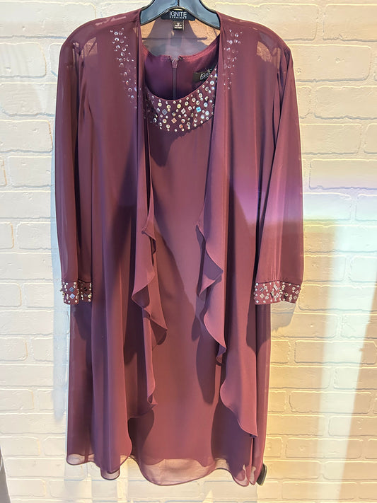 Dress Party Midi By Cmc In Maroon, Size: L