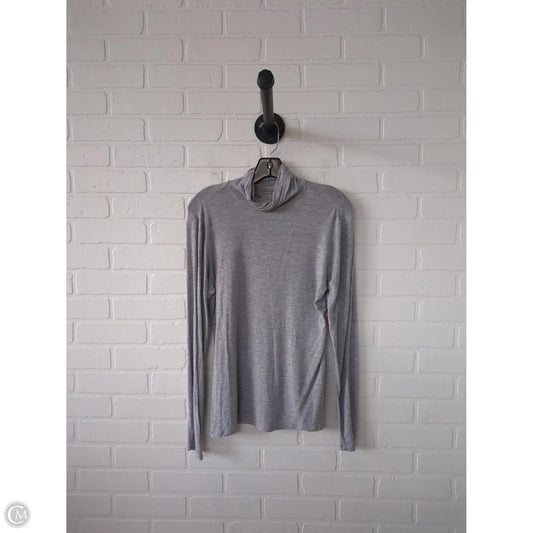 Top Long Sleeve Basic By Gap In Grey, Size: M