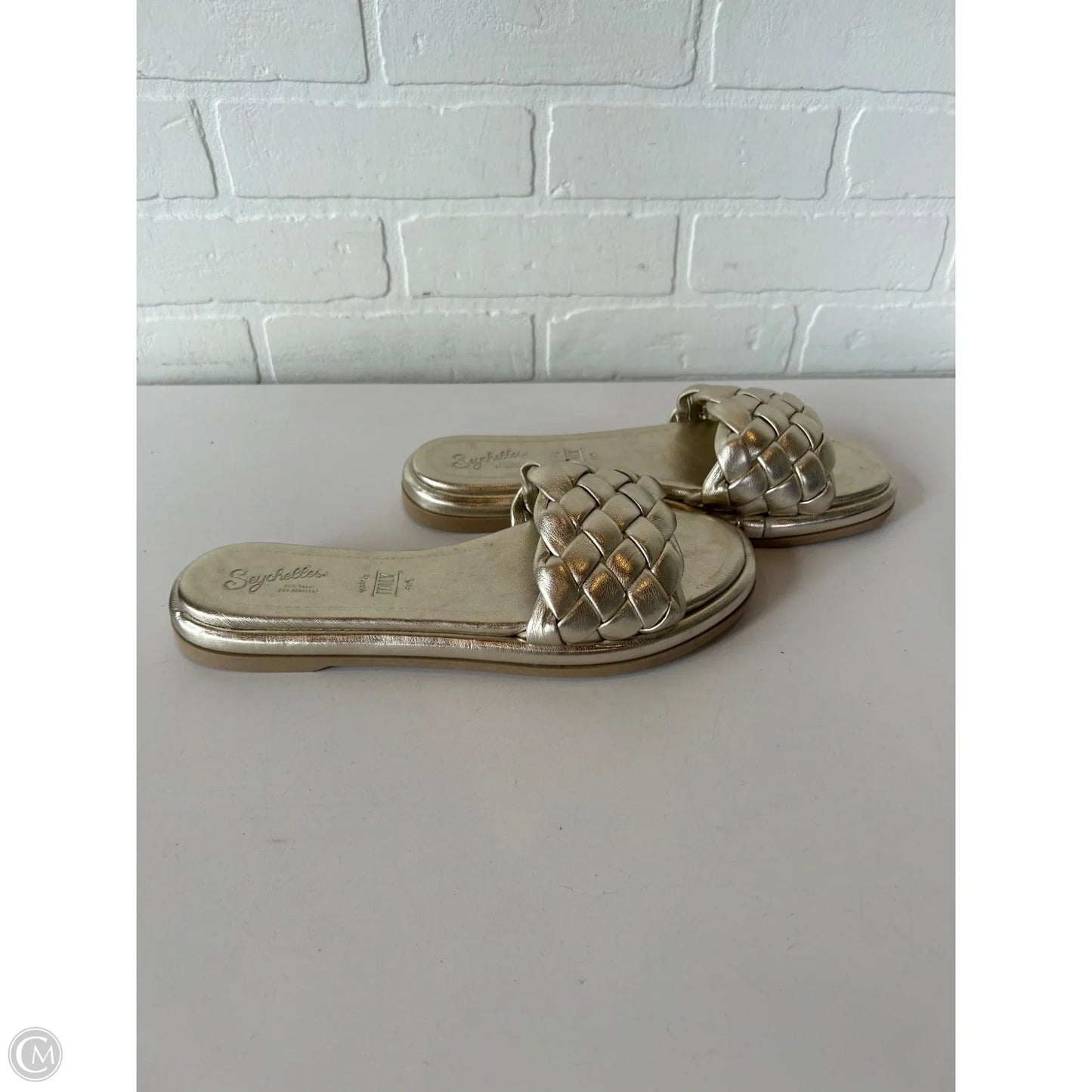 Sandals Flats By Seychelles In Gold, Size: 10