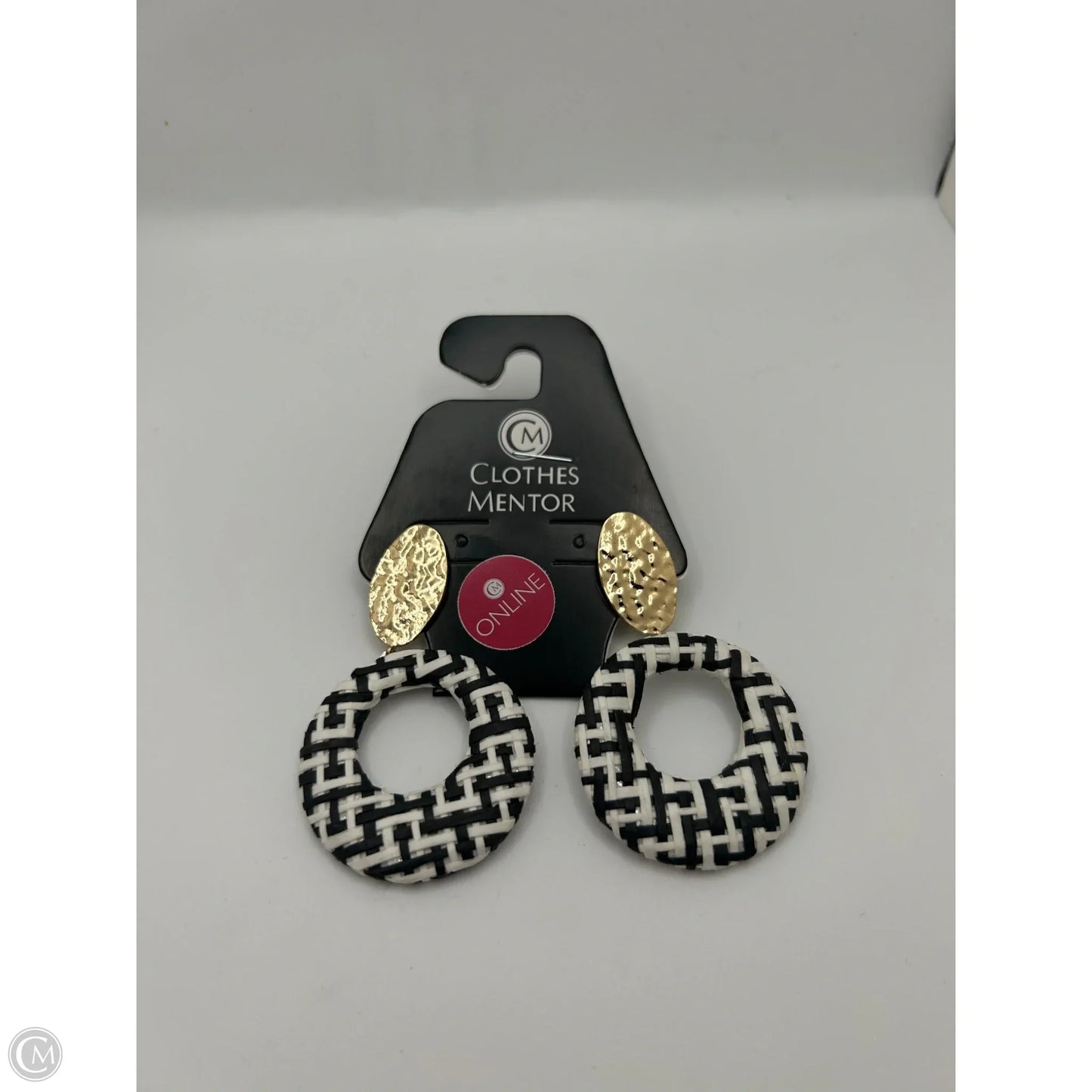 Earrings Dangle/drop By Clothes Mentor