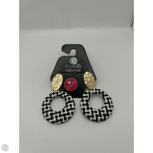 Earrings Dangle/drop By Clothes Mentor