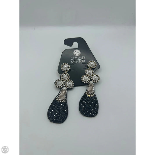 Earrings Dangle/drop By Clothes Mentor