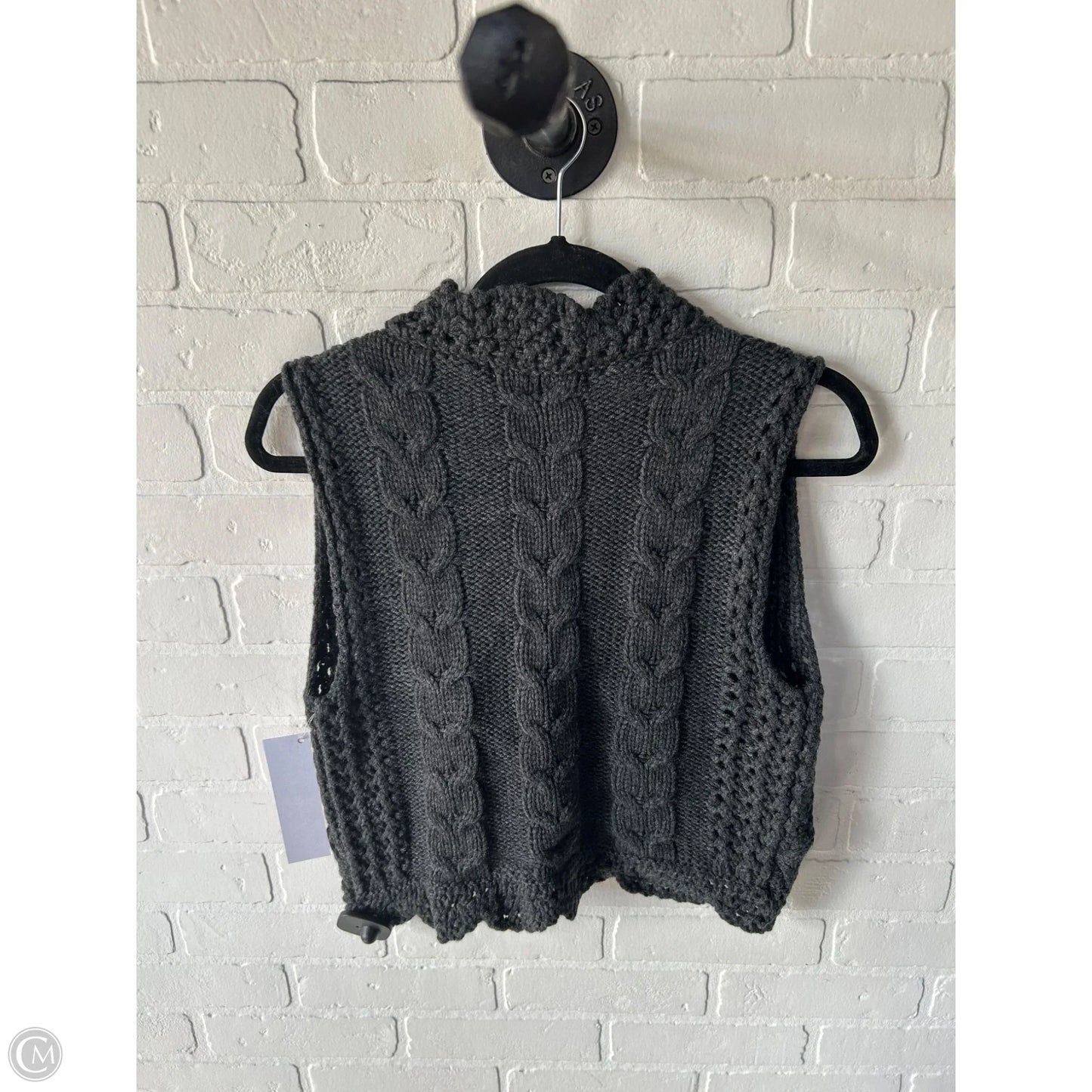 Vest Sweater By Cmb In Grey, Size: S
