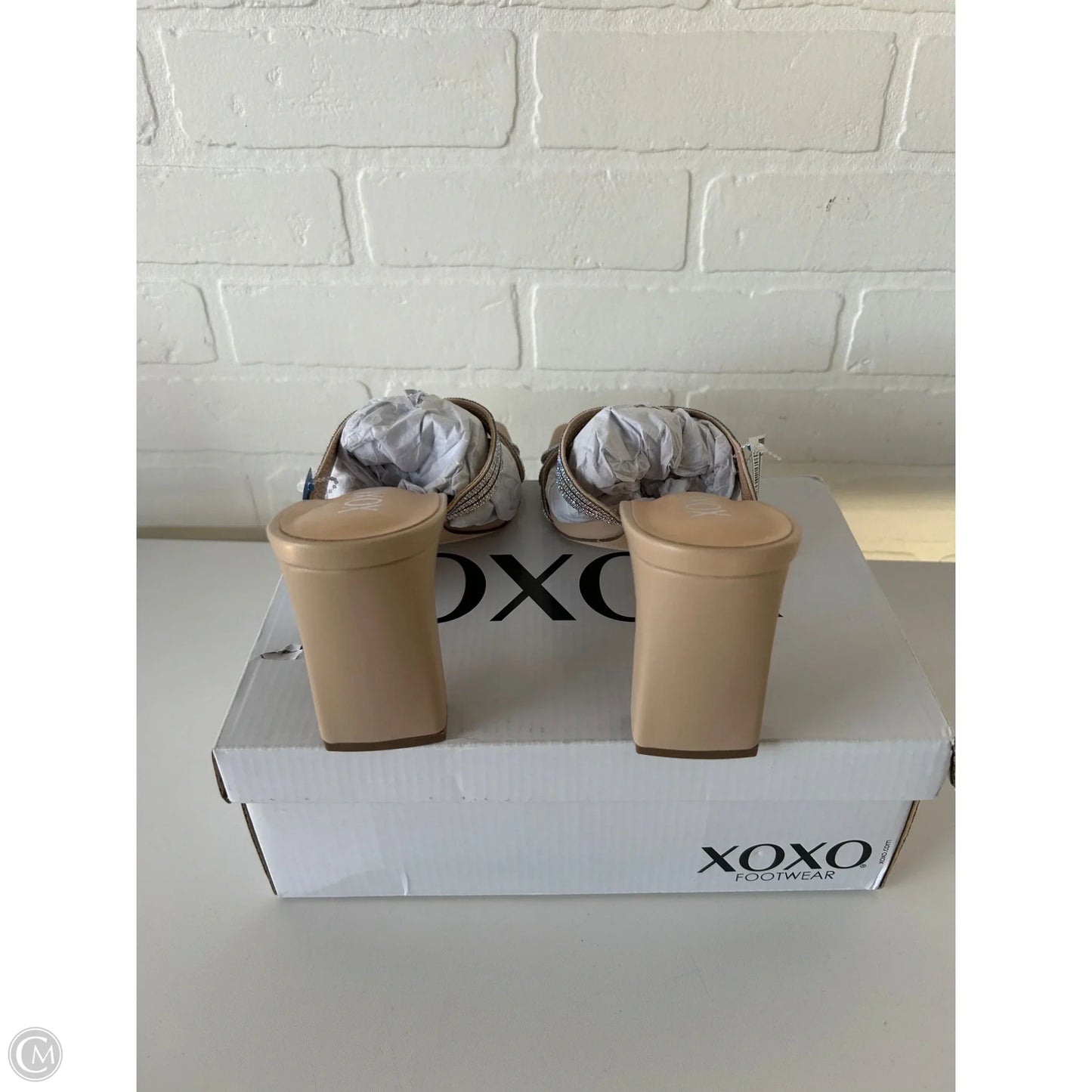 Sandals Heels Block By Xoxo In Silver & Tan, Size: 9.5