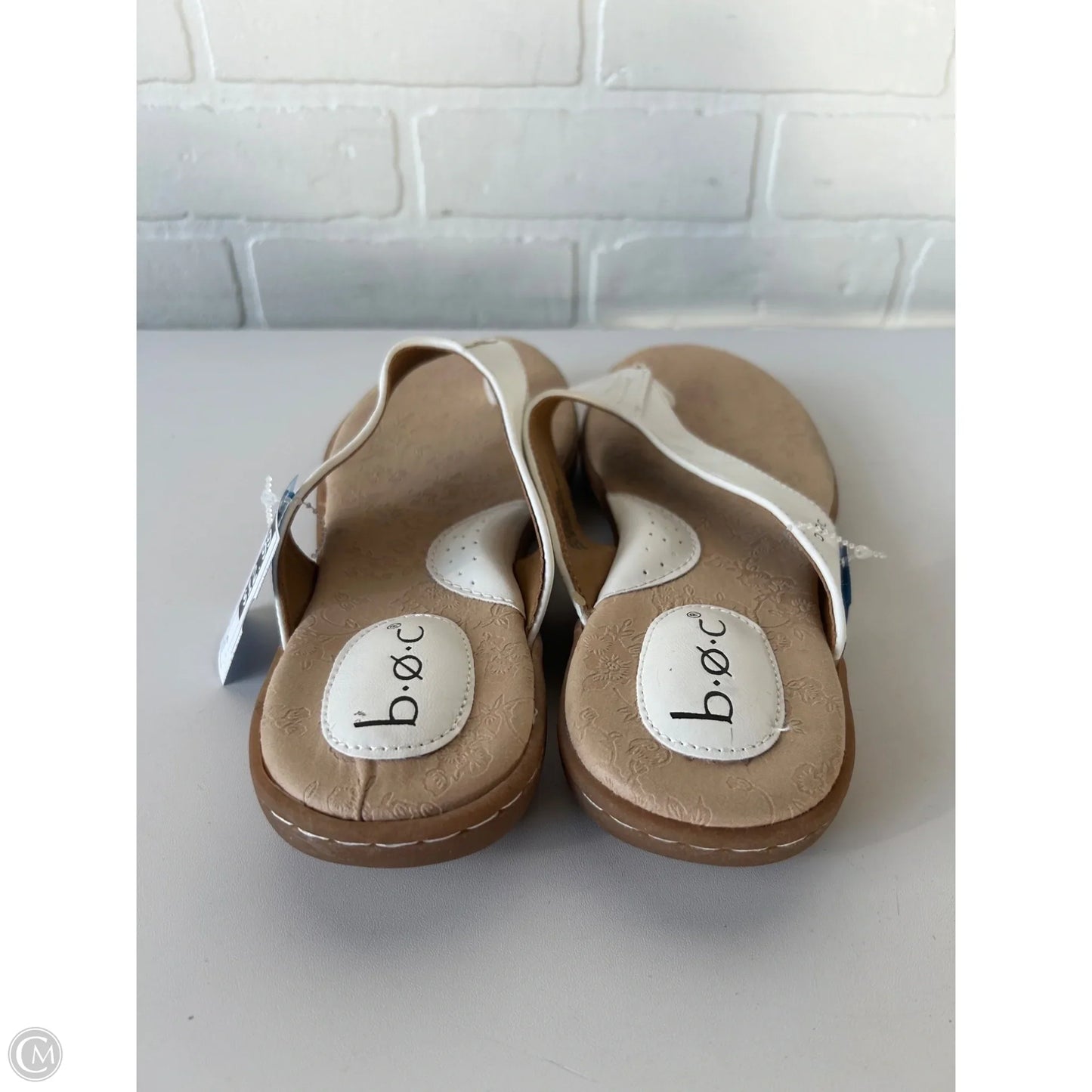 Sandals Flip Flops By Boc In White, Size: 9