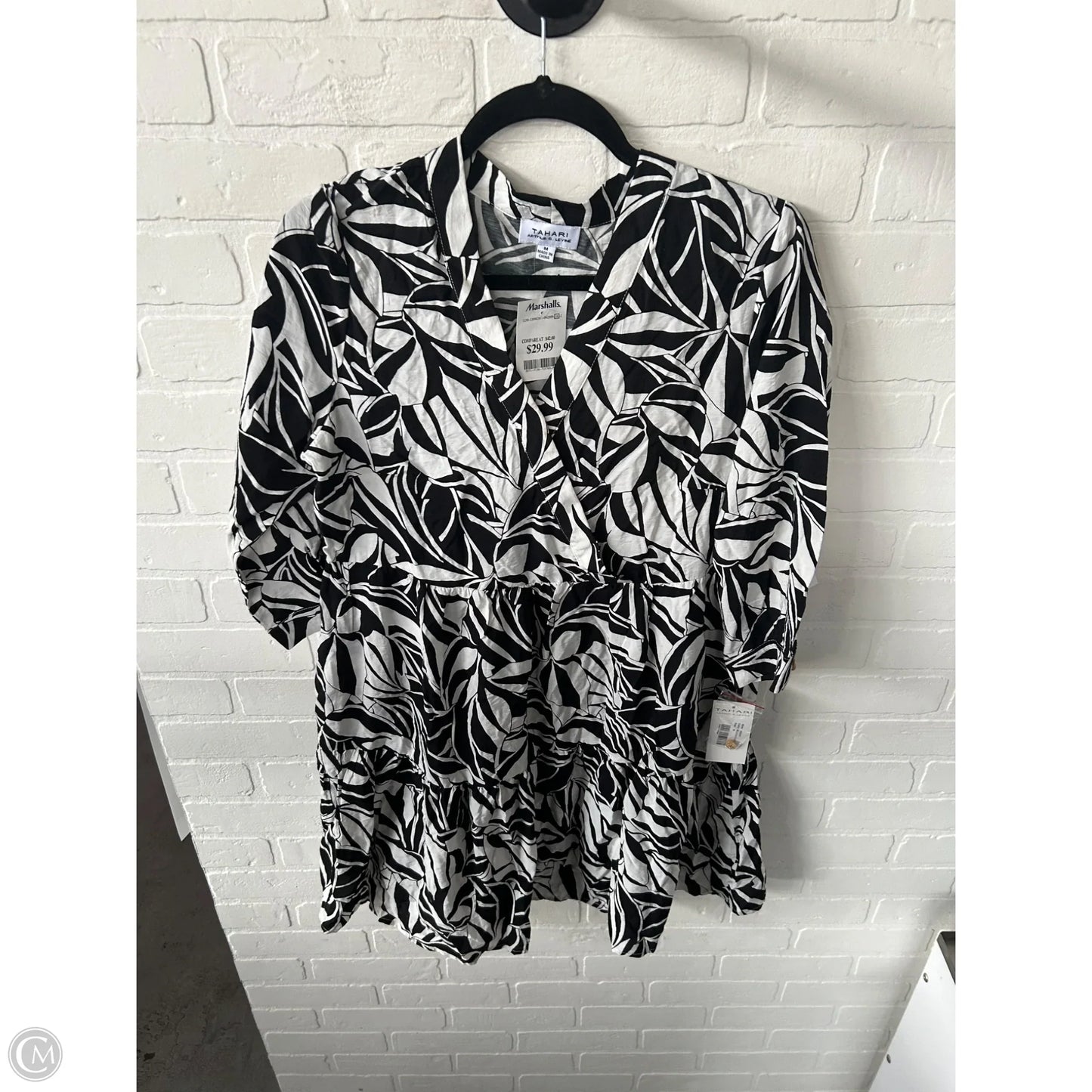 Dress Work By Tahari By Arthur Levine In Black & White, Size: M