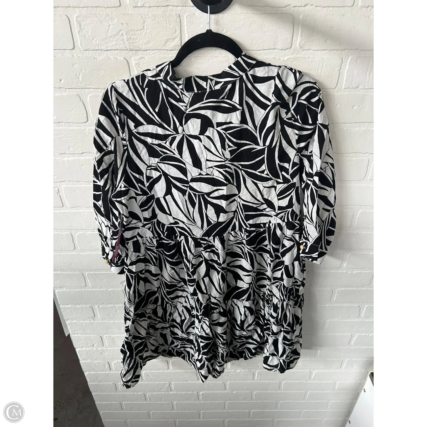 Dress Work By Tahari By Arthur Levine In Black & White, Size: M