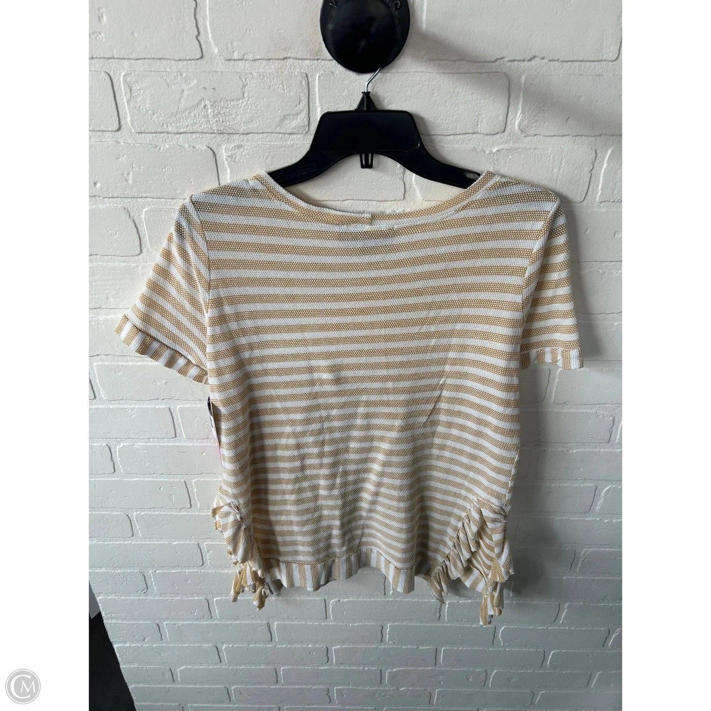 Top Short Sleeve By Sunday In Brooklyn In Gold & White, Size: M