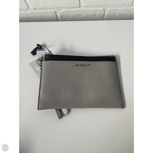 Wristlet Designer By Michael Kors, Size: Large