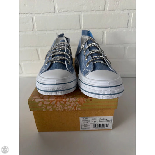 Shoes Sneakers By Very G In Blue & White, Size: 10