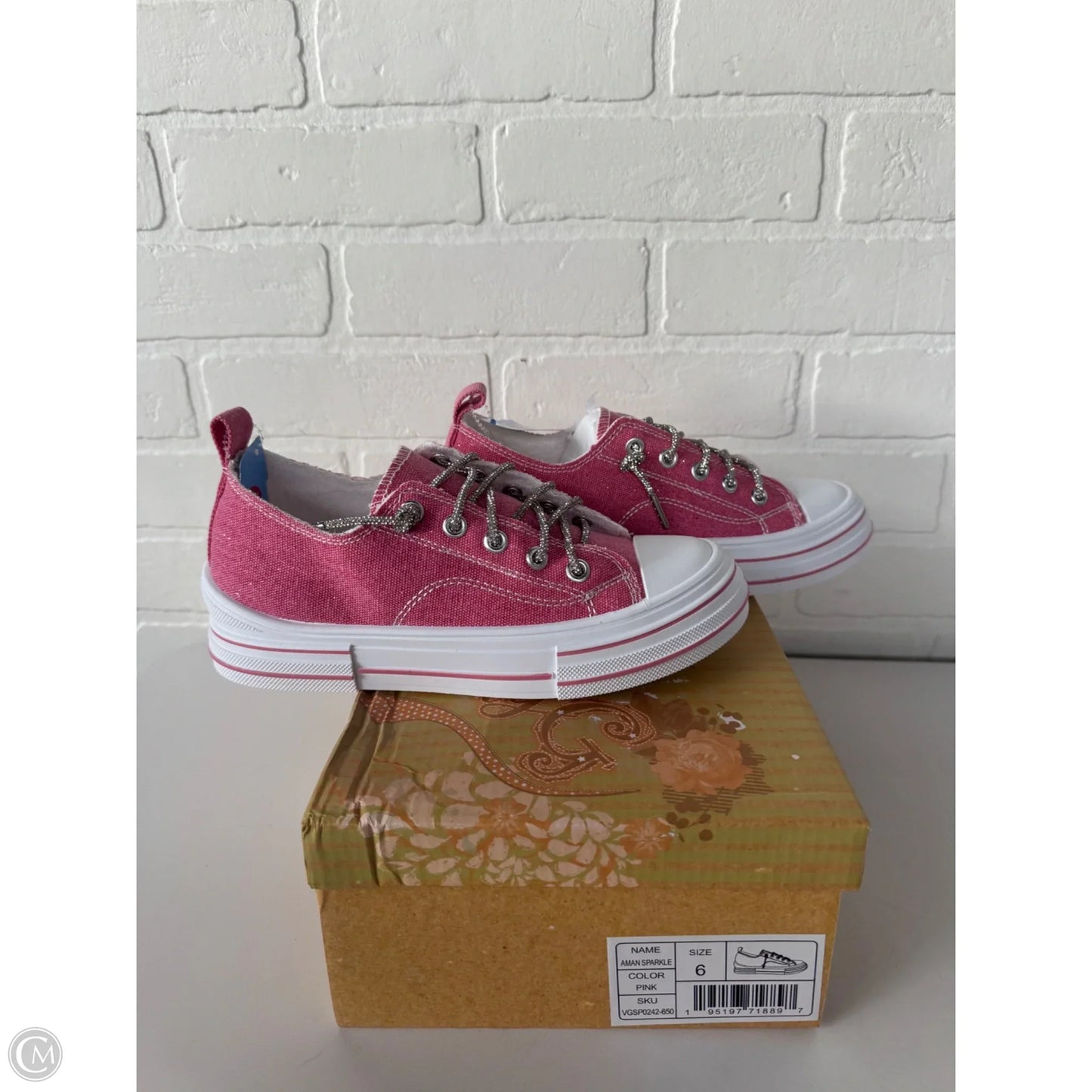 Shoes Sneakers By Very G In Pink & White, Size: 6