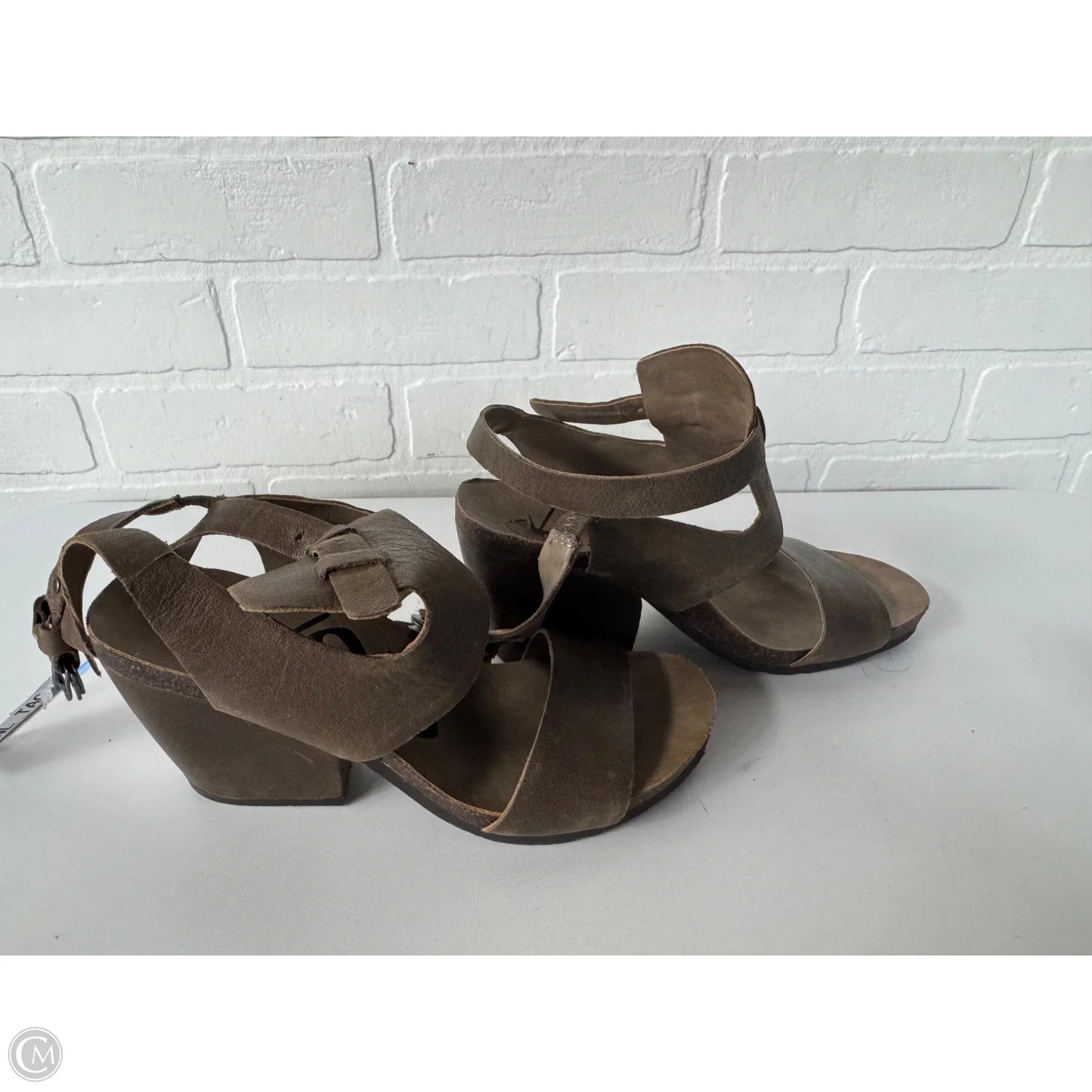 Sandals Heels Wedge By Otbt In Brown, Size: 7.5