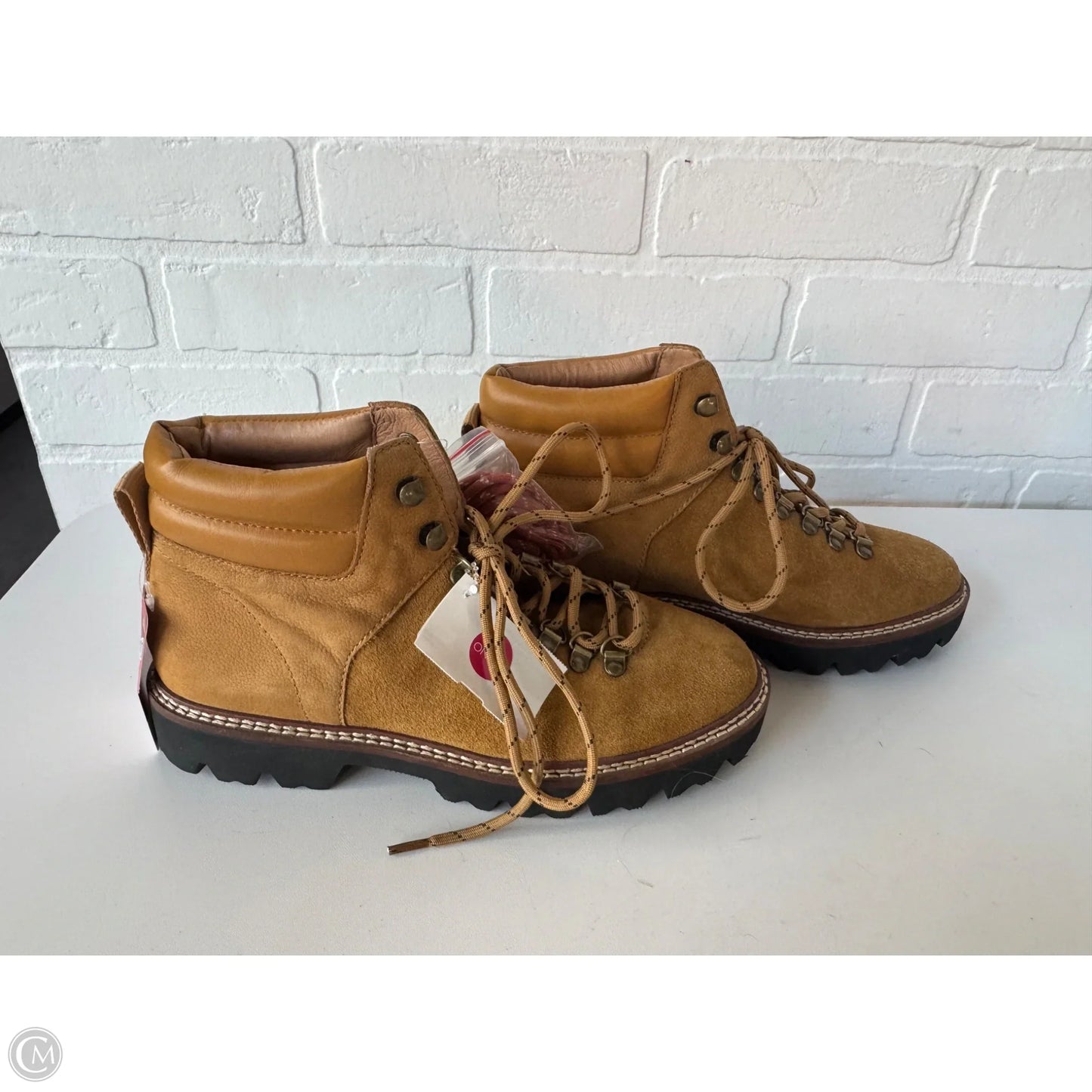 Boots Ankle Flats By Madewell In Tan, Size: 7