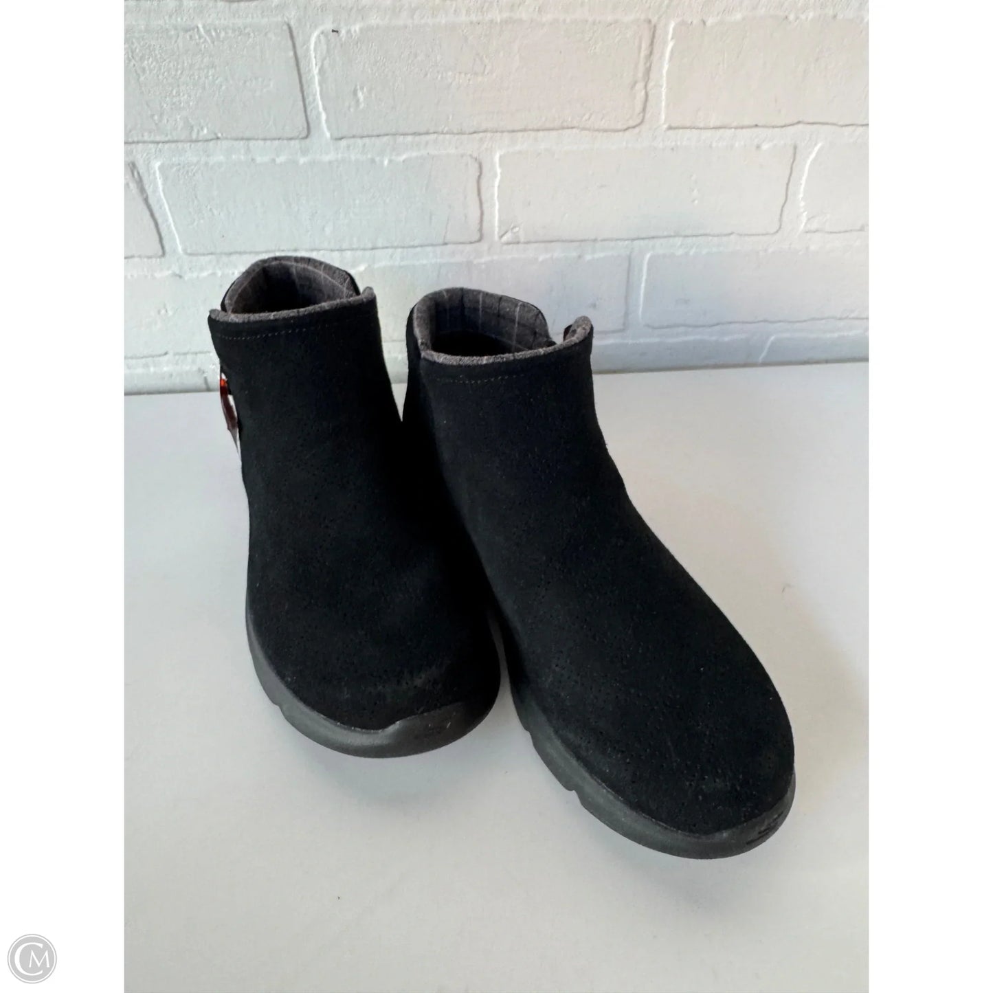 Shoes Flats By Report In Cream, Size: 8.5