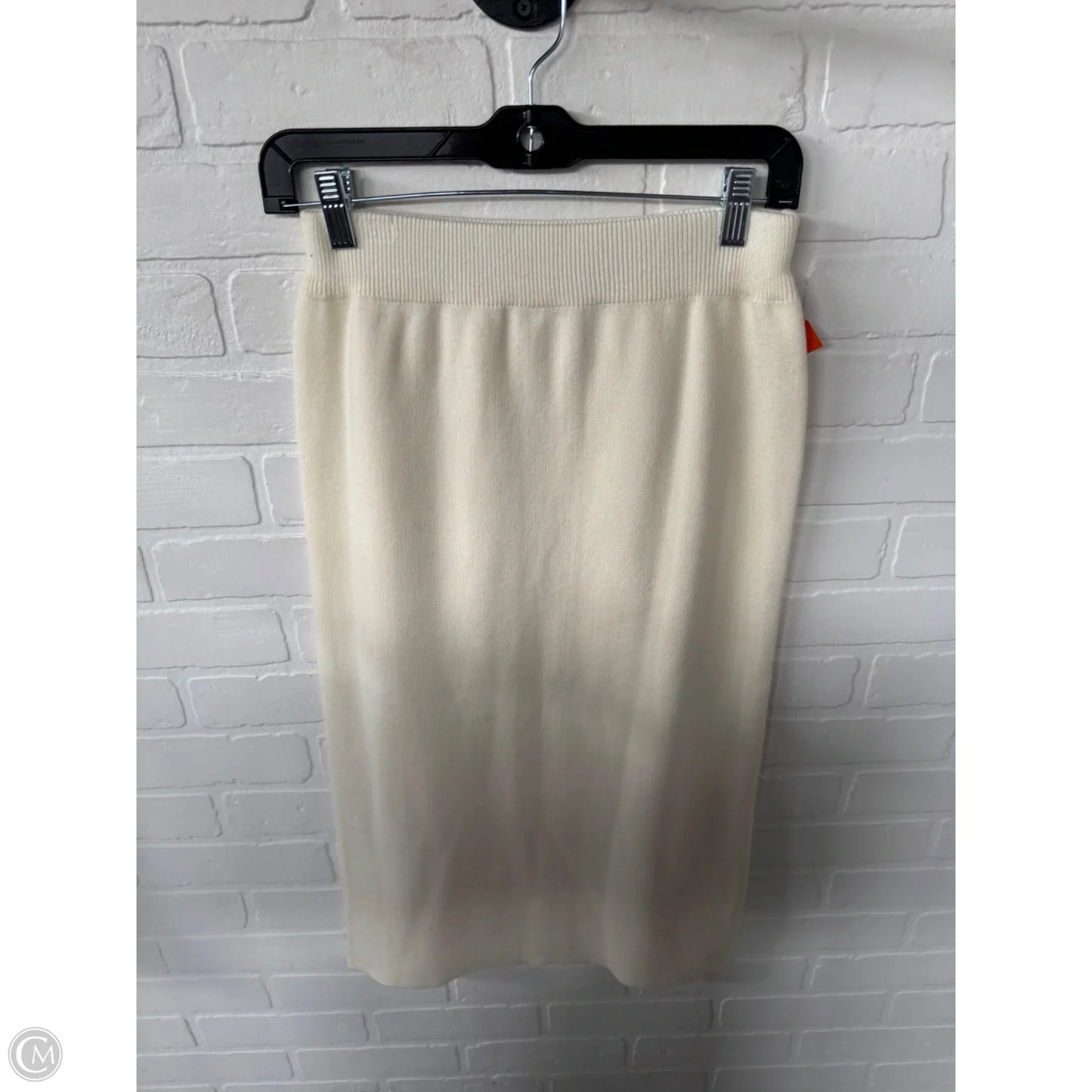 Skirt Midi By Clothes Mentor In Cream, Size: 8