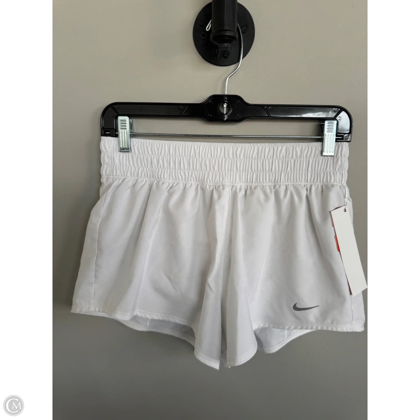 Athletic Shorts By Nike In White, Size: 4