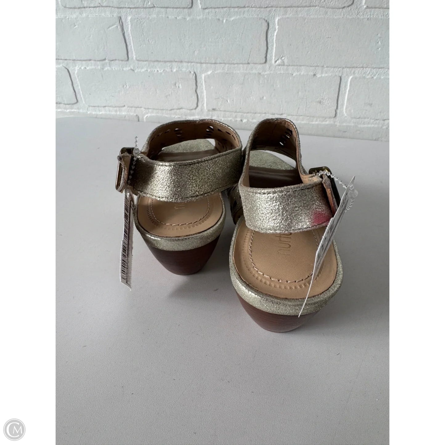 Sandals Heels Block By Nurture In Gold, Size: 7