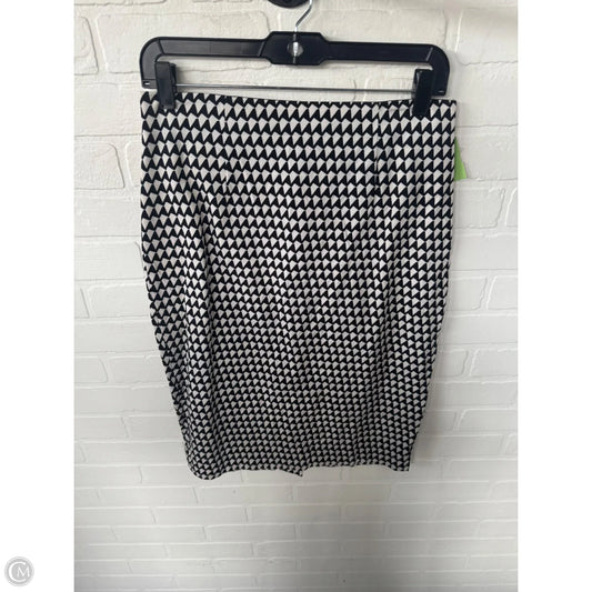 Skirt Midi By Banana Republic In Black & White, Size: 8