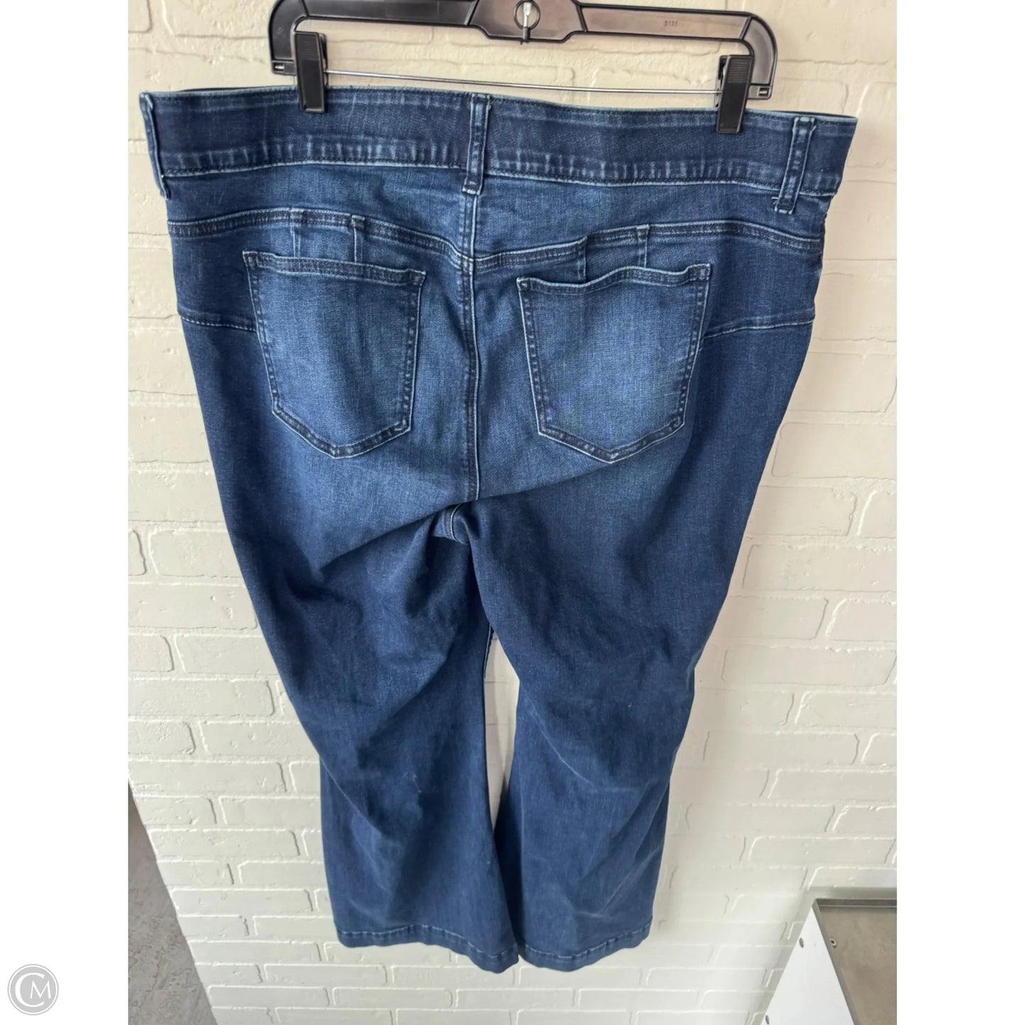 Jeans Flared By Torrid In Blue Denim, Size: 20