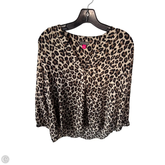 Blouse Long Sleeve By Vince Camuto In Animal Print, Size: L