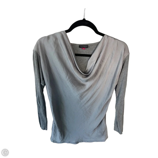 Top Long Sleeve By Vince Camuto In Grey, Size: L