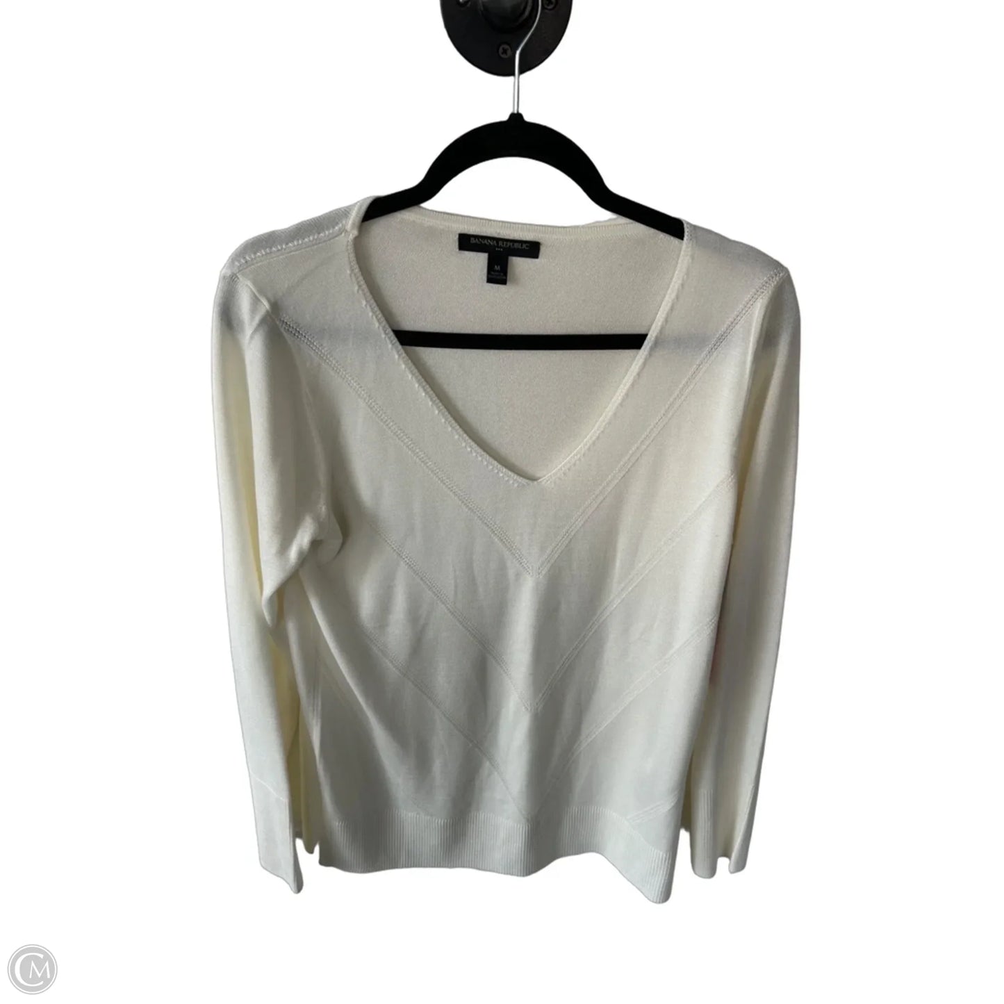 Sweater By Banana Republic In Cream, Size: M