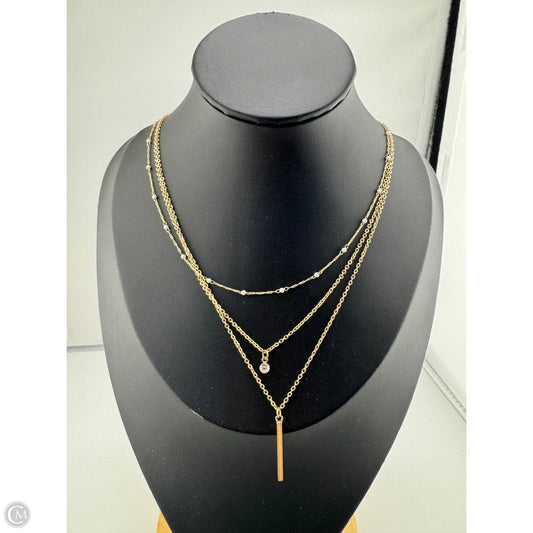 Necklace Layered By Clothes Mentor
