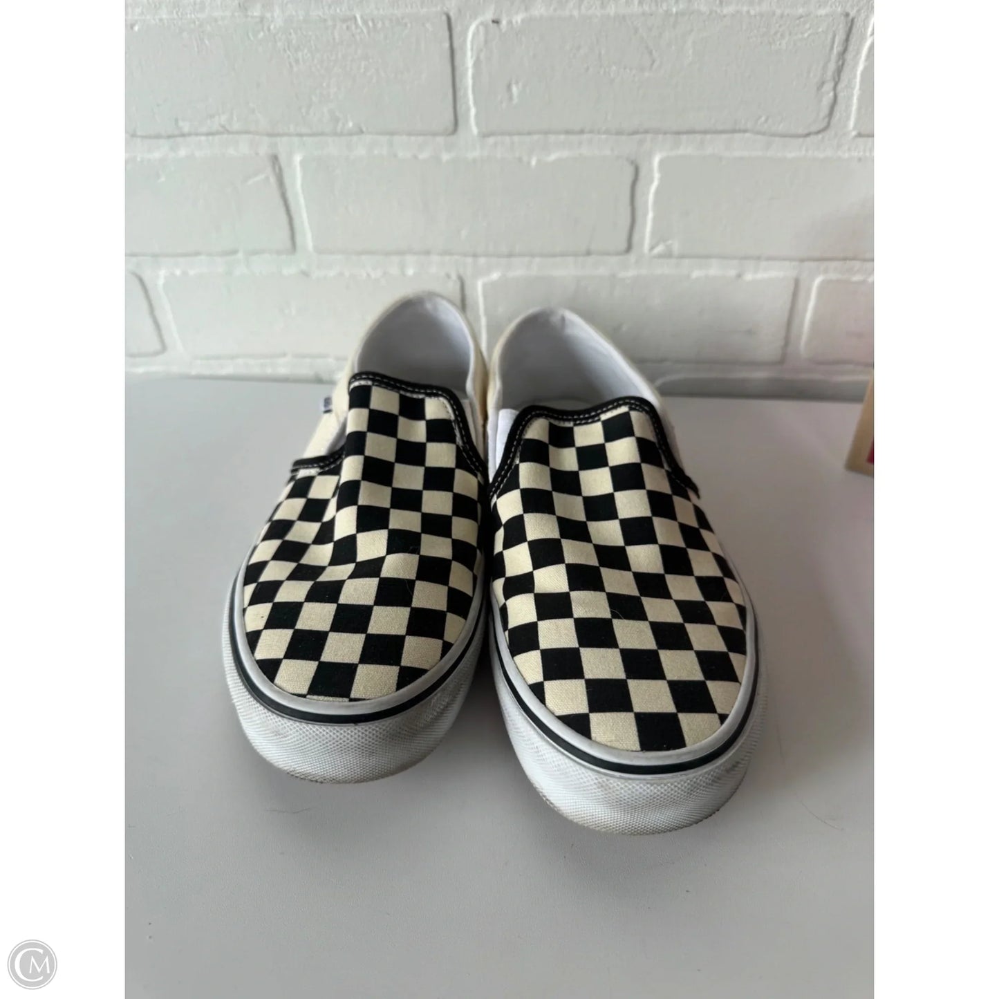 Shoes Sneakers By Vans In Black & Cream, Size: 9.5