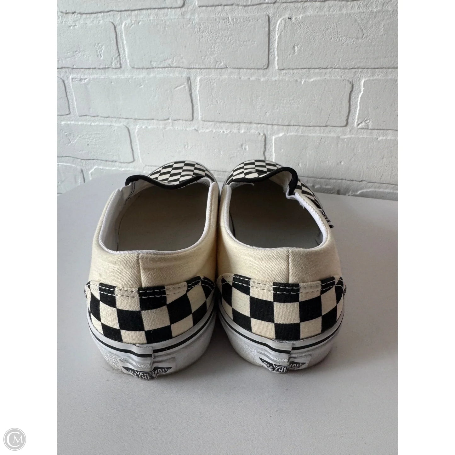 Shoes Sneakers By Vans In Black & Cream, Size: 9.5