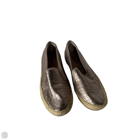 Shoes Flats By Clarks In Gold, Size: 7