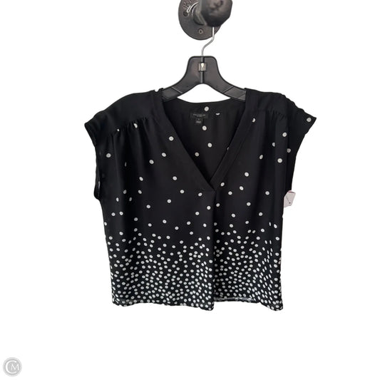Blouse Sleeveless By Ann Taylor In Black & White, Size: S