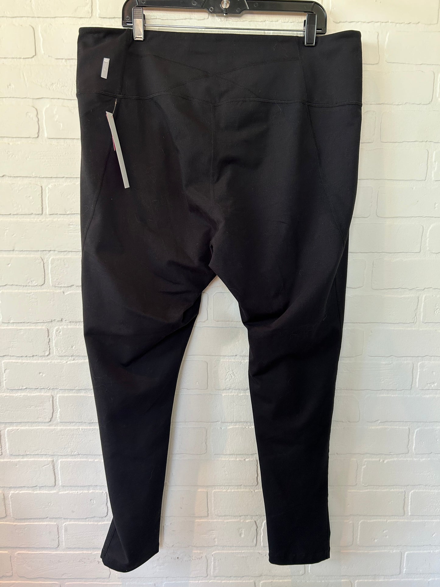 Black Athletic Leggings Zella, Size 22