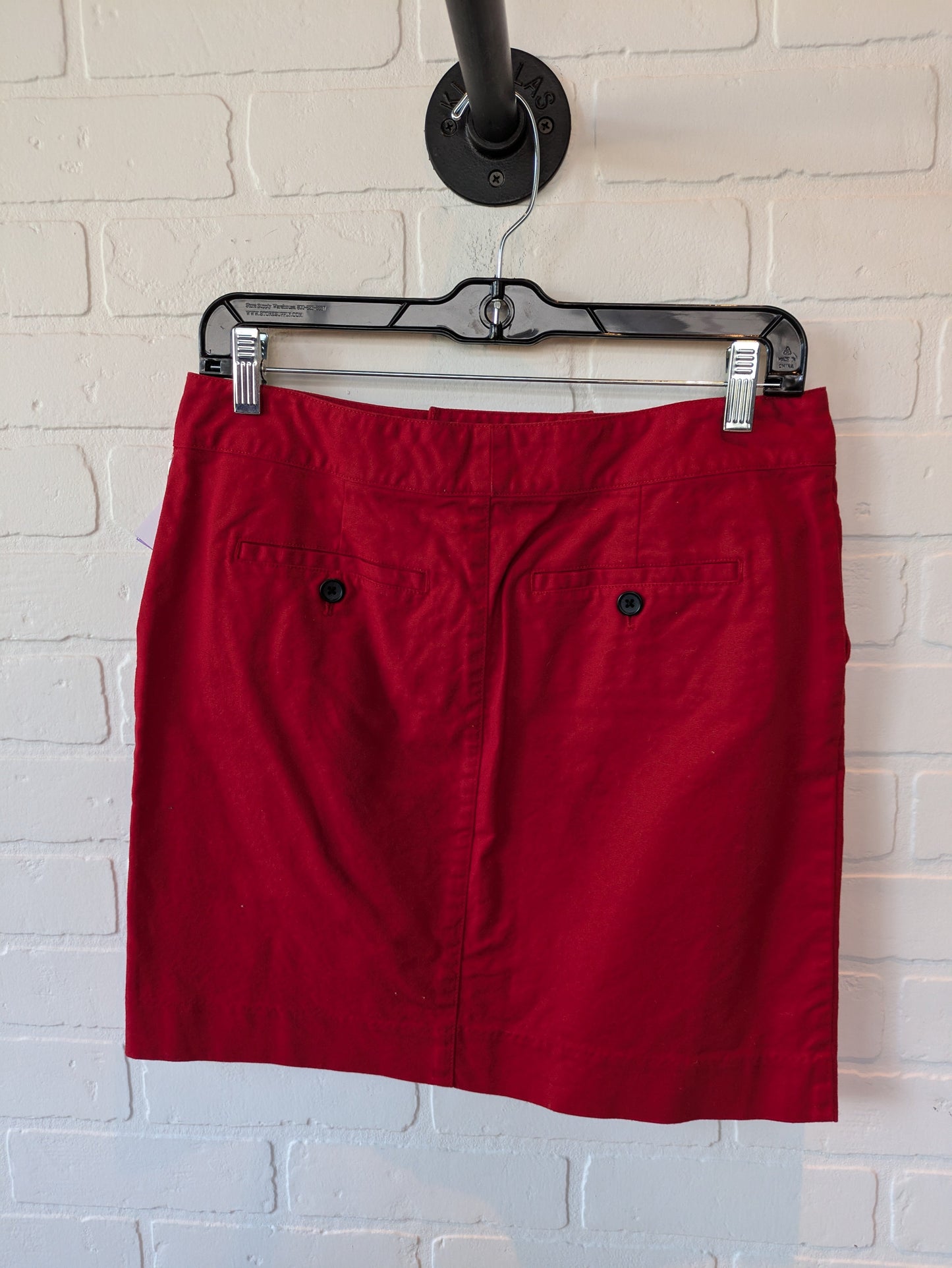 Red Skirt Mini & Short Banana Republic, Size 4