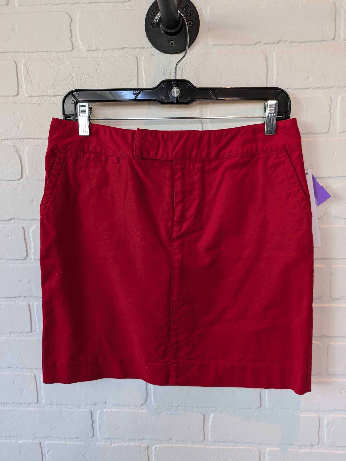 Red Skirt Mini & Short Banana Republic, Size 4