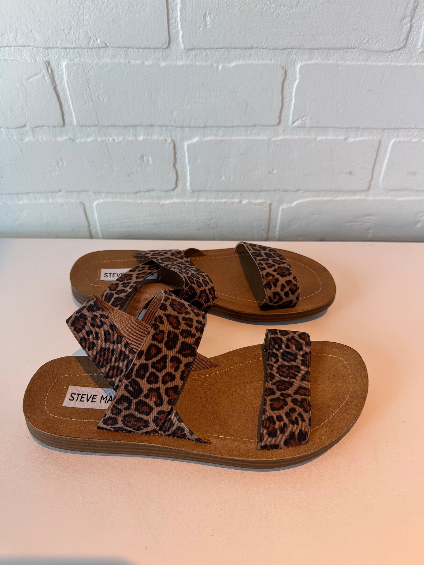 SANDALS FLATS STEVE MADDEN in ANIMAL PRINT, Size: 5.5