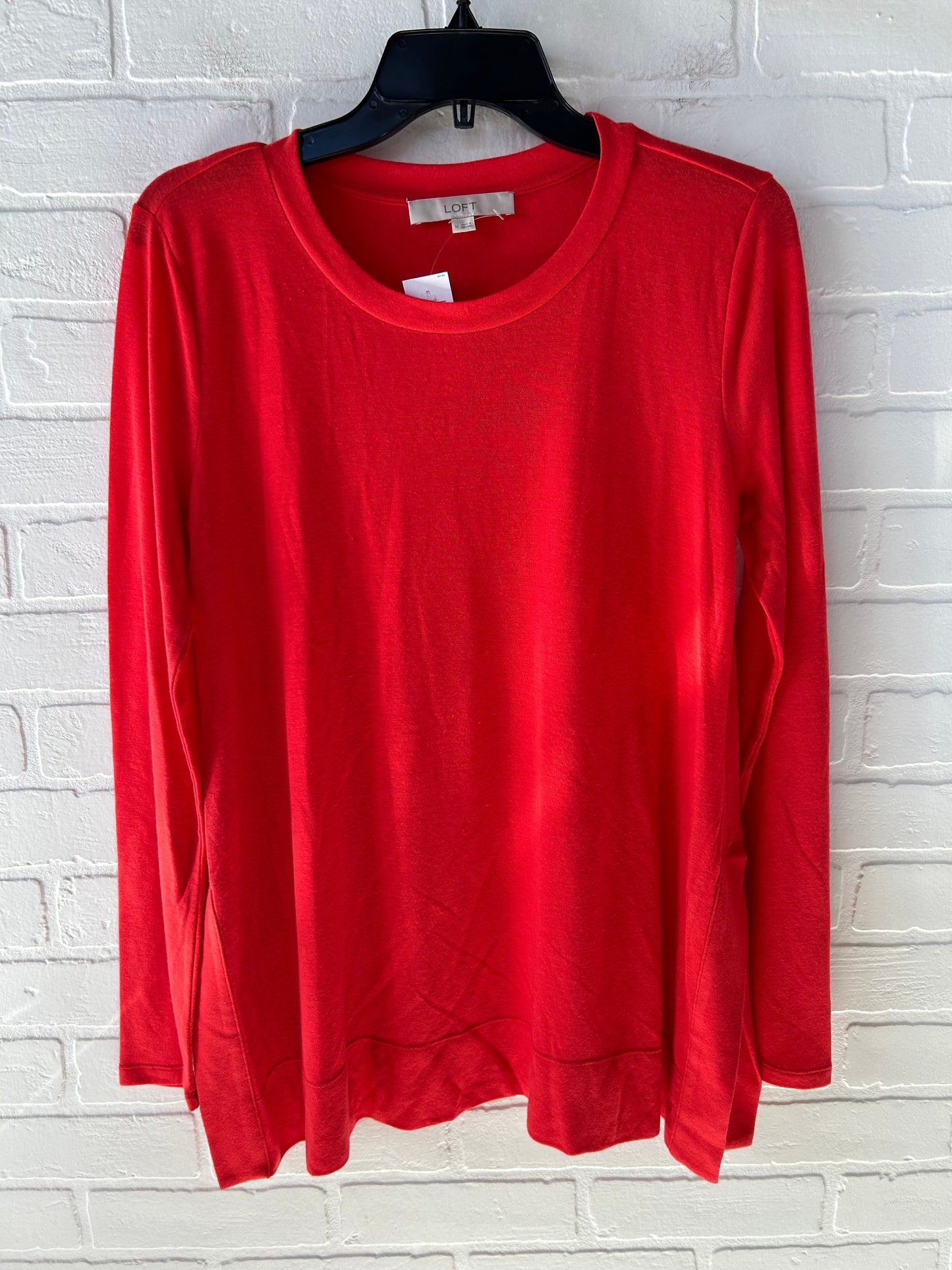 Top Long Sleeve Basic By Ann Taylor In Red, Size: M