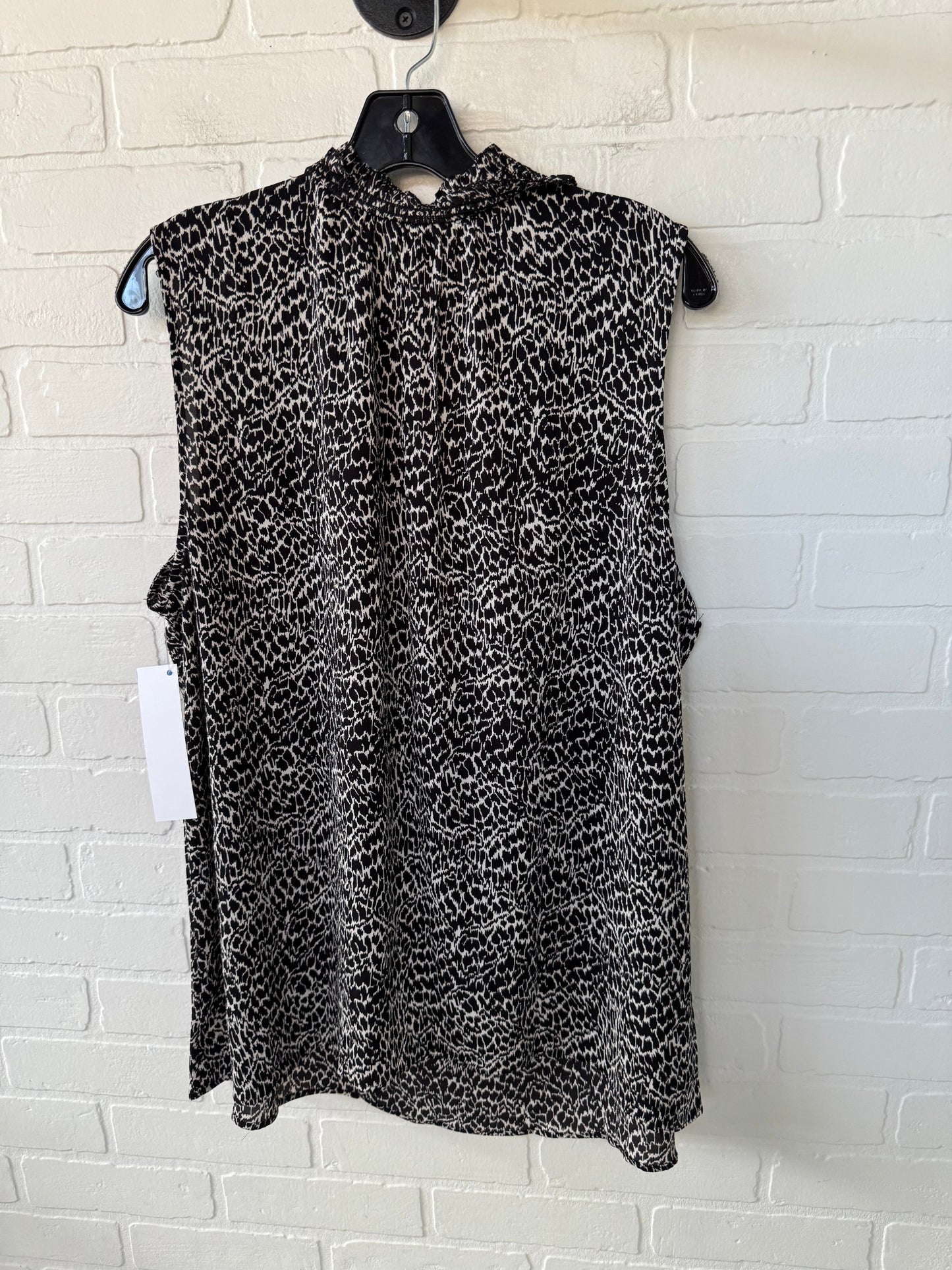 Top Sleeveless By Talbots In Black & White, Size: 2x