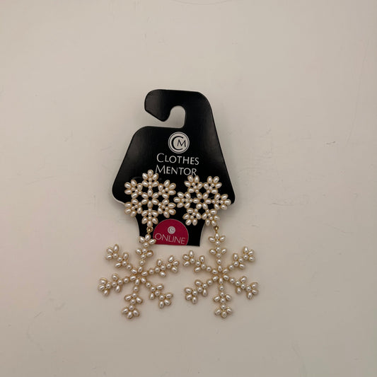 Earrings Stud By Baublebar