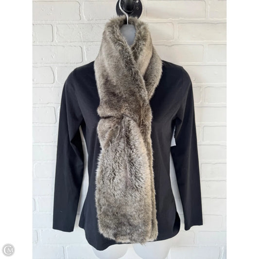 Scarf Winter By Clothes Mentor In Brown