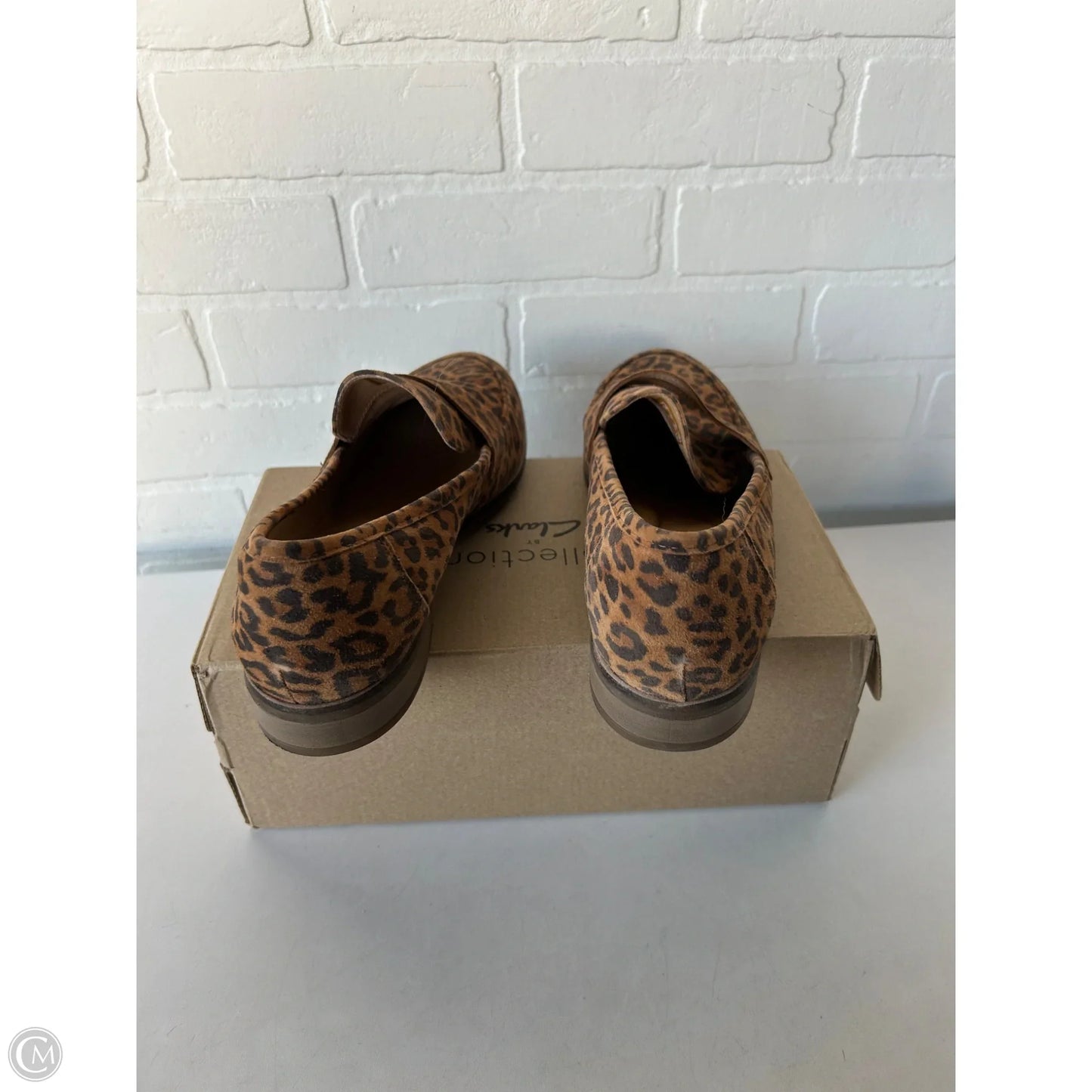 Shoes Flats By Clarks In Animal Print, Size: 11
