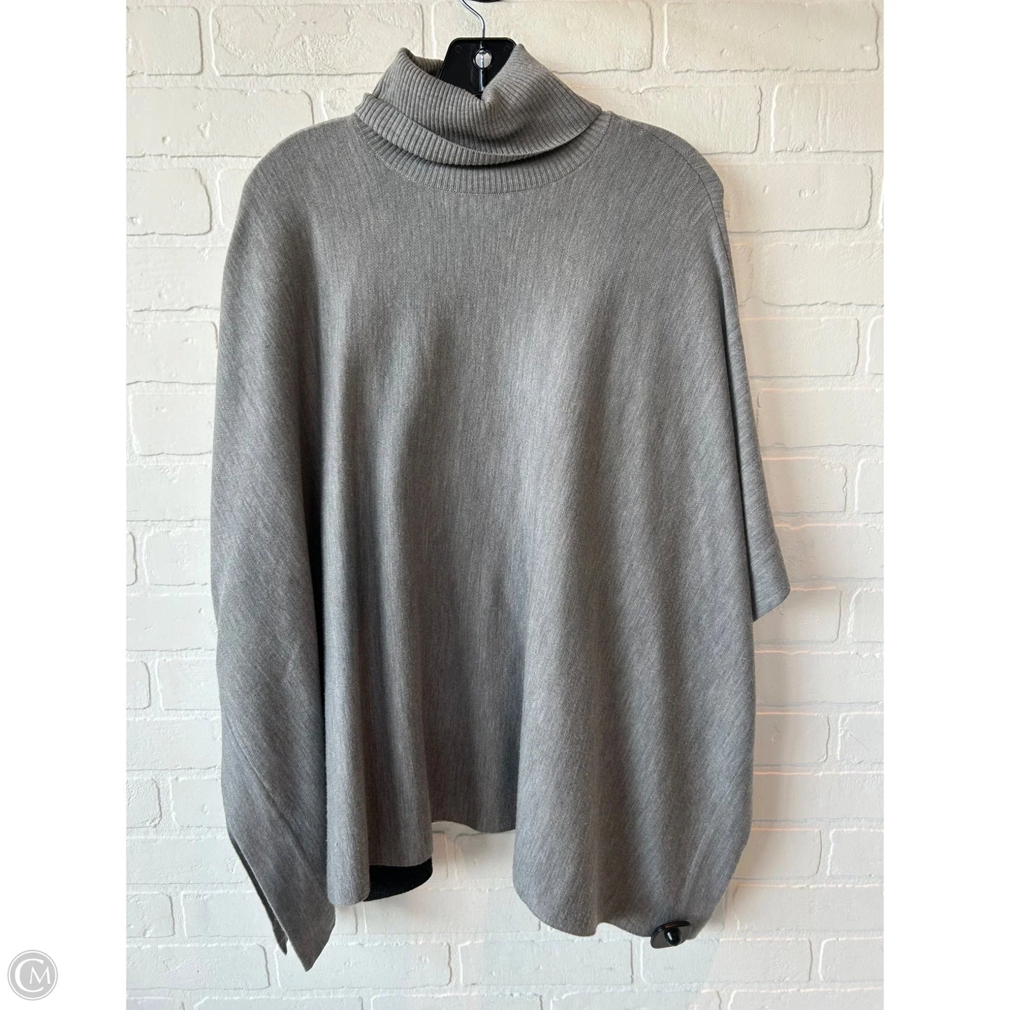 Poncho By Ann Taylor In Grey, Size: Xs