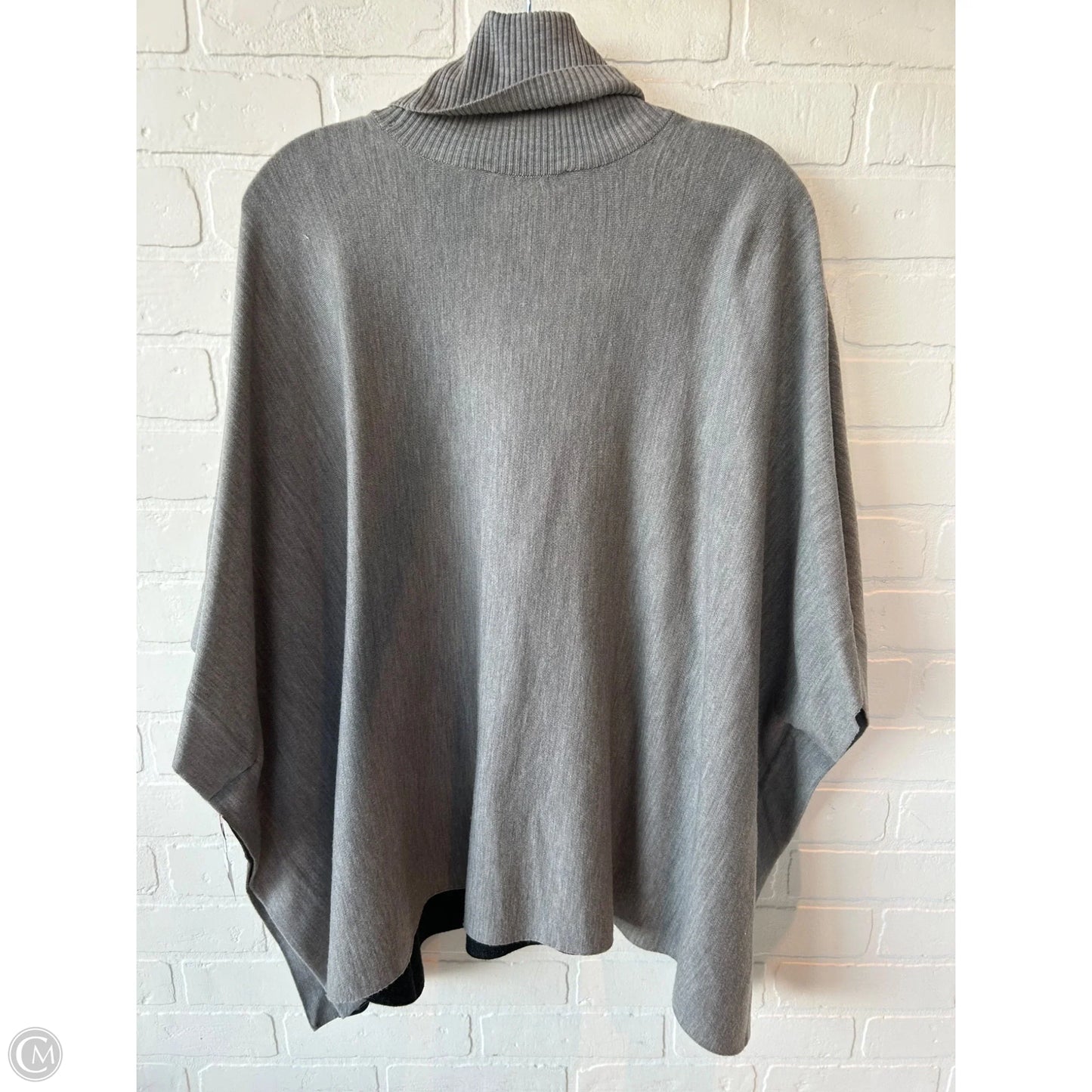 Poncho By Ann Taylor In Grey, Size: Xs