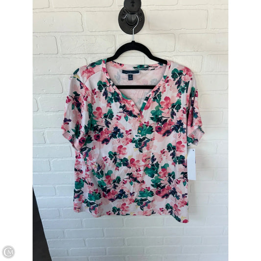 Top Short Sleeve By Karen Scott In Green & Pink, Size: 2x