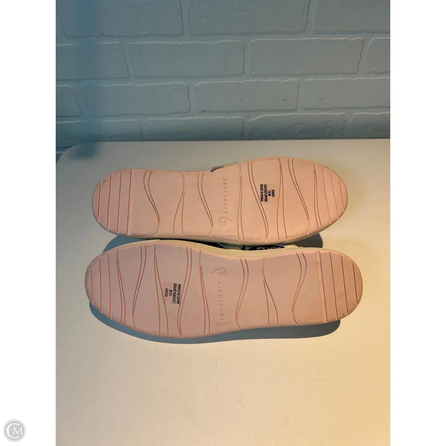 Shoes Sneakers By Sanctuary In Pink & White, Size: 10