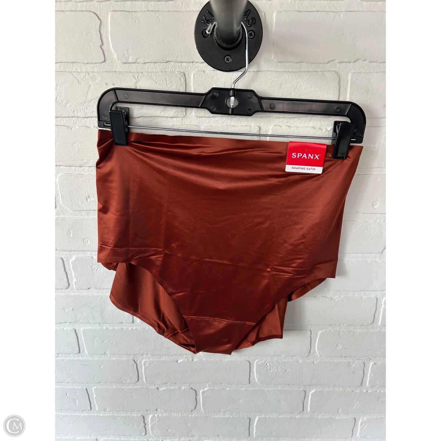 Accessory Tag By Spanx